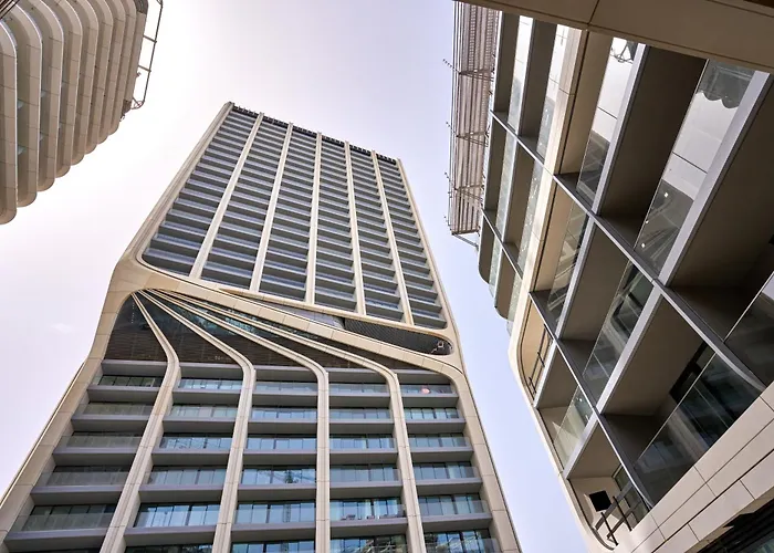 Mercury Tower Apartment With Stunning Seas Views