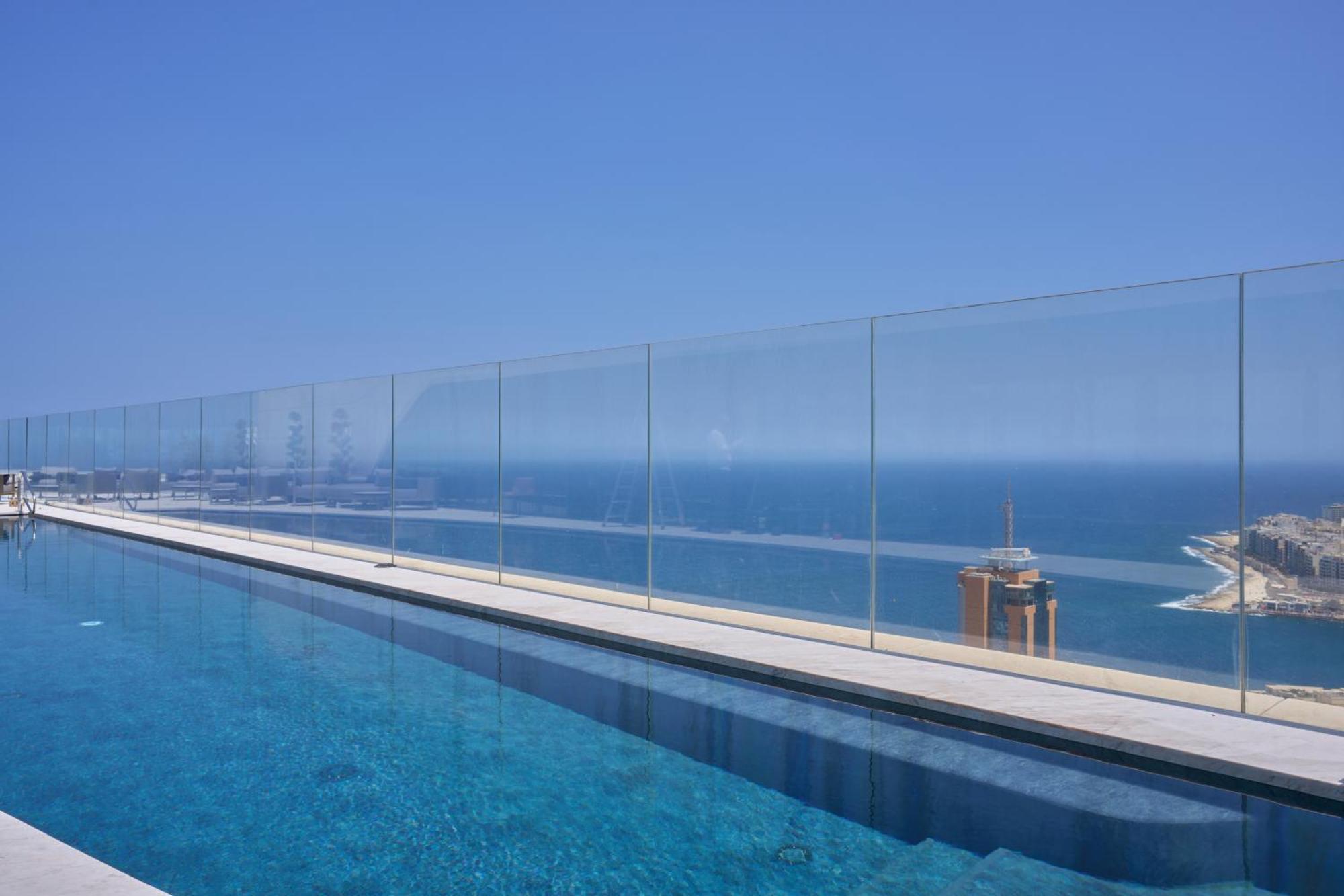 Mercury Tower With Stunning Seas Views Appartement